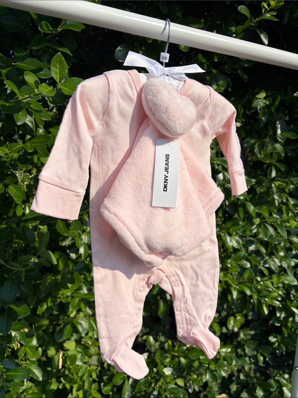 DKNY 0-3 Baby Pink Plush Footed One-Piece